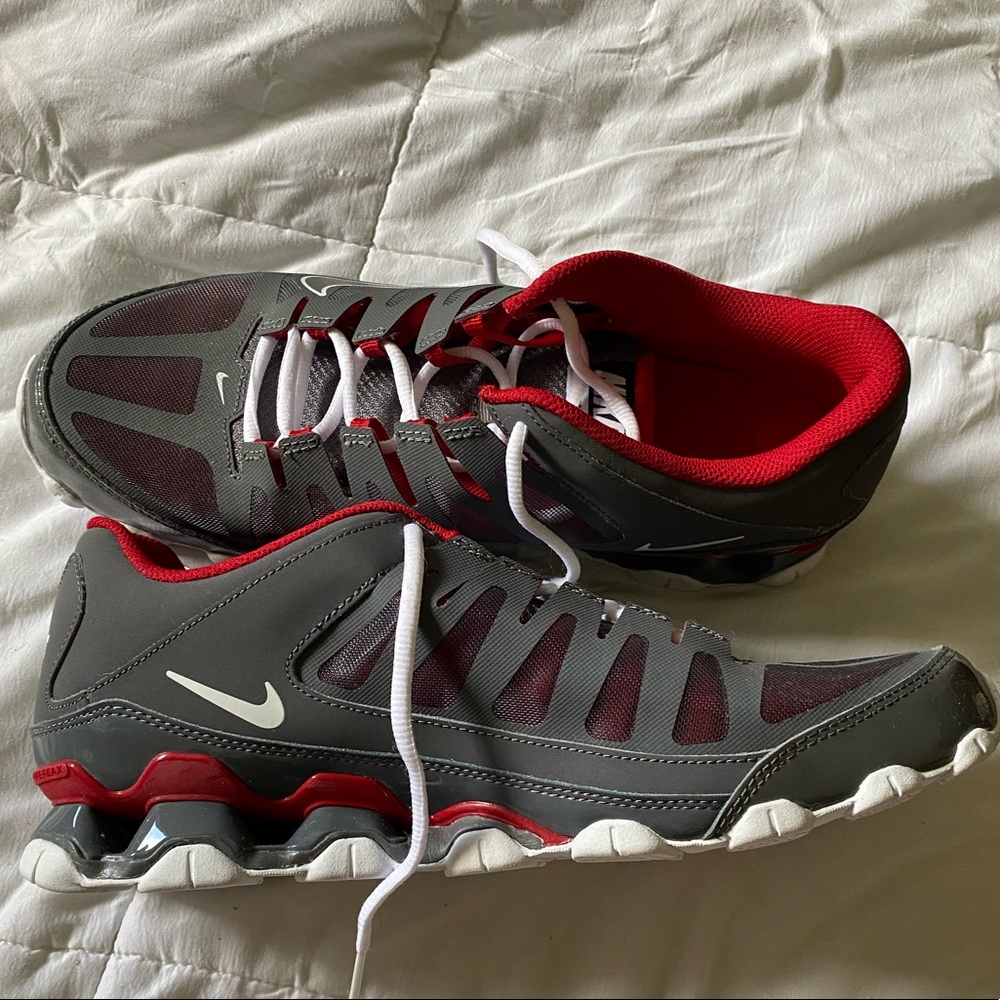 Nike Reax